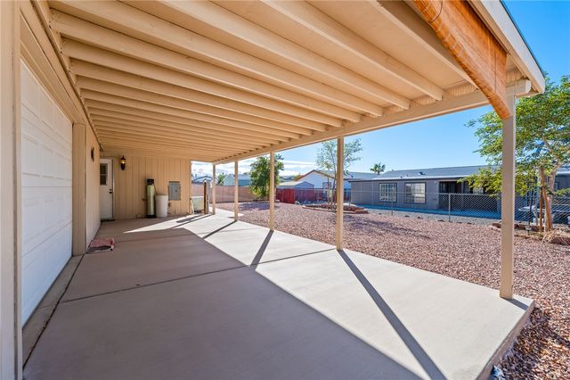 2568 E Spunkmeyer Way, Fort Mohave, AZ 86426