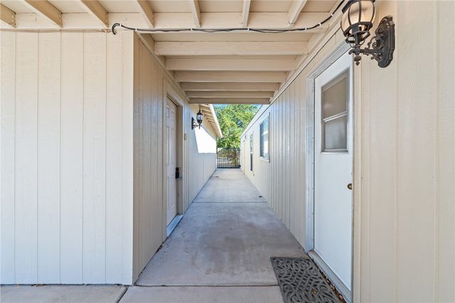 2568 E Spunkmeyer Way, Fort Mohave, AZ 86426