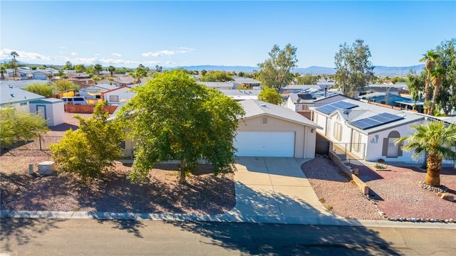 2568 E Spunkmeyer Way, Fort Mohave, AZ 86426
