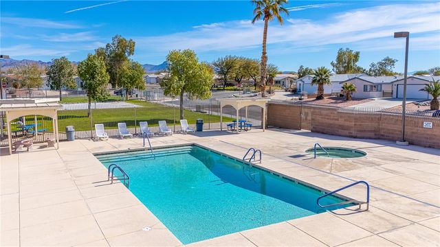 2568 E Spunkmeyer Way, Fort Mohave, AZ 86426