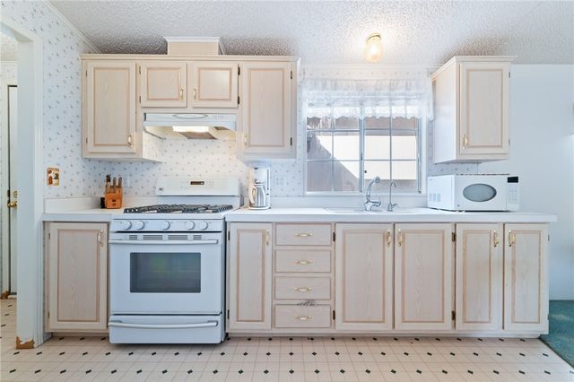 2568 E Spunkmeyer Way, Fort Mohave, AZ 86426