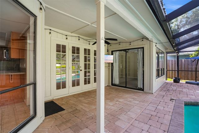 15908 HAMPTON VILLAGE DRIVE, Tampa, FL 33618
