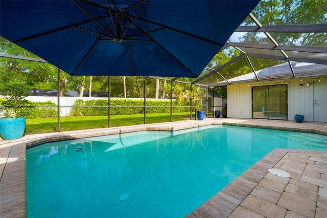 15908 HAMPTON VILLAGE DRIVE, Tampa, FL 33618