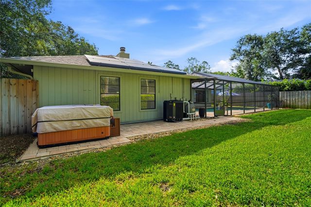 15908 HAMPTON VILLAGE DRIVE, Tampa, FL 33618