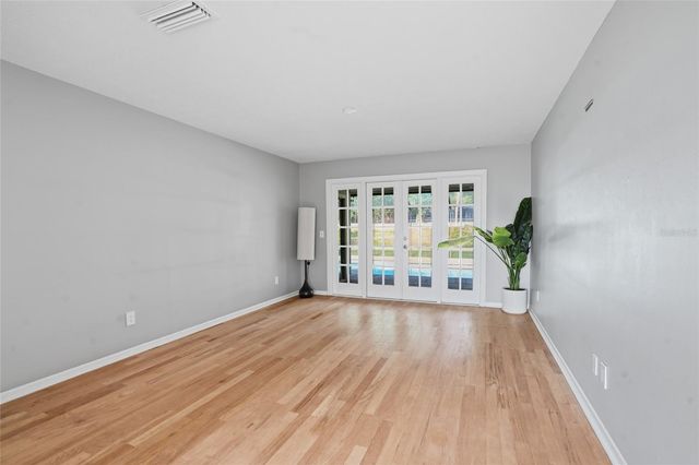 15908 HAMPTON VILLAGE DRIVE, Tampa, FL 33618