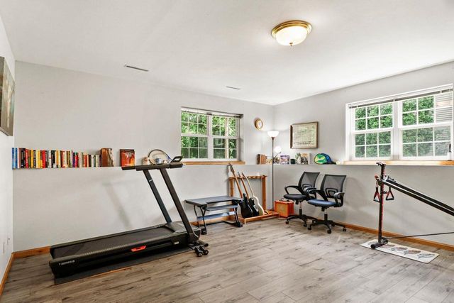 824 N Clover Lane, Cottage Grove, WI 53527