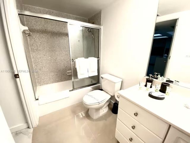 19370 Collins Avenue PH-10, Sunny Isles Beach, FL 33160