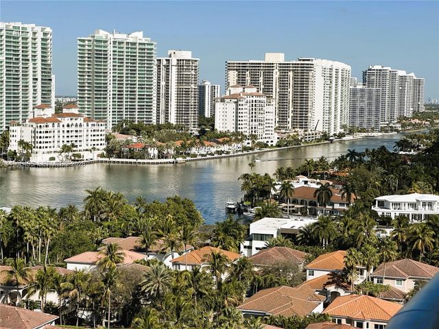19370 Collins Avenue PH-10, Sunny Isles Beach, FL 33160
