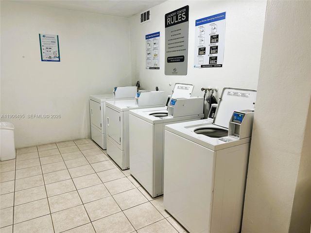 19370 Collins Avenue PH-10, Sunny Isles Beach, FL 33160