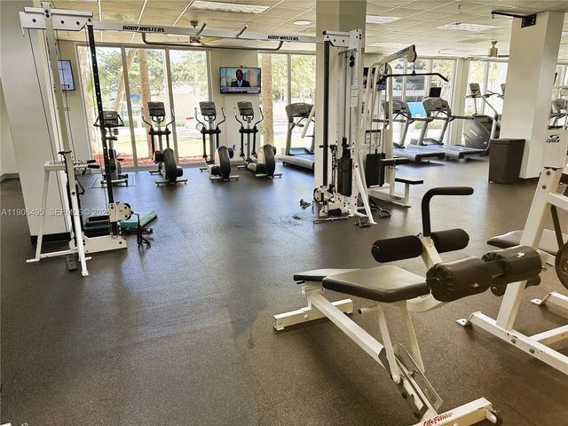 19370 Collins Avenue PH-10, Sunny Isles Beach, FL 33160