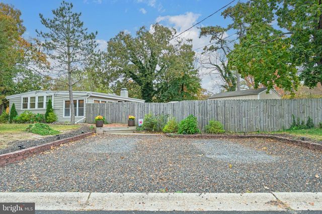 5910 SOMERSET DR, Mays Landing, NJ 08330