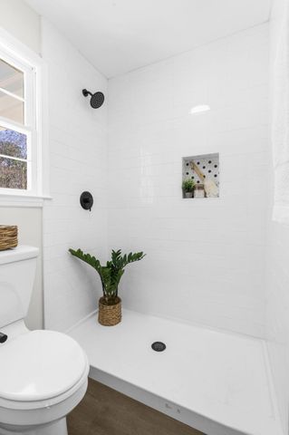 302 Gippy Drive, Summerville, SC 29486