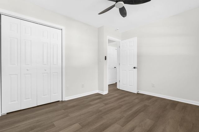 302 Gippy Drive, Summerville, SC 29486