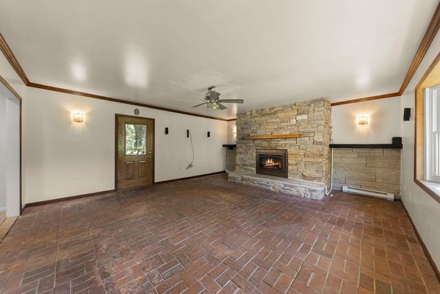 7101 Edgebrook Lane, Hanover Park, IL 60133