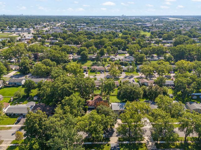 7101 Edgebrook Lane, Hanover Park, IL 60133