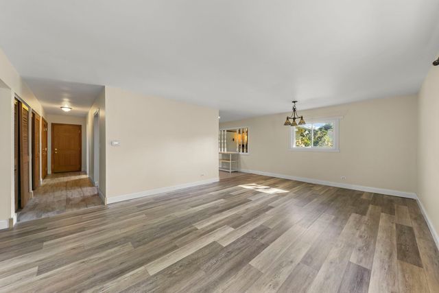 7101 Edgebrook Lane, Hanover Park, IL 60133