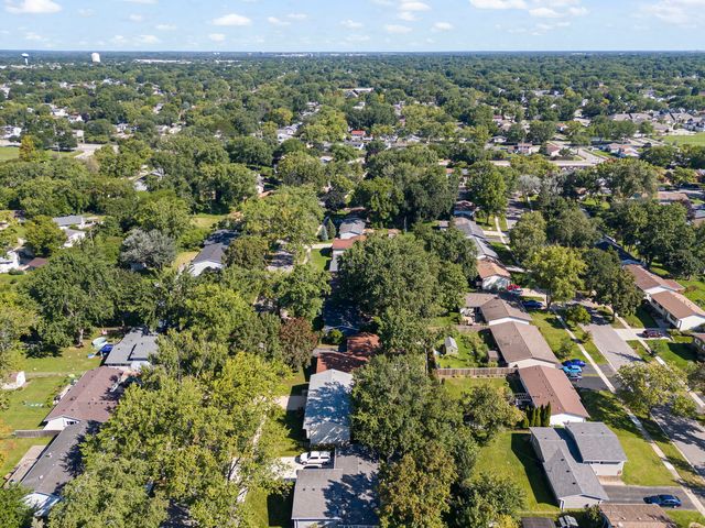 7101 Edgebrook Lane, Hanover Park, IL 60133