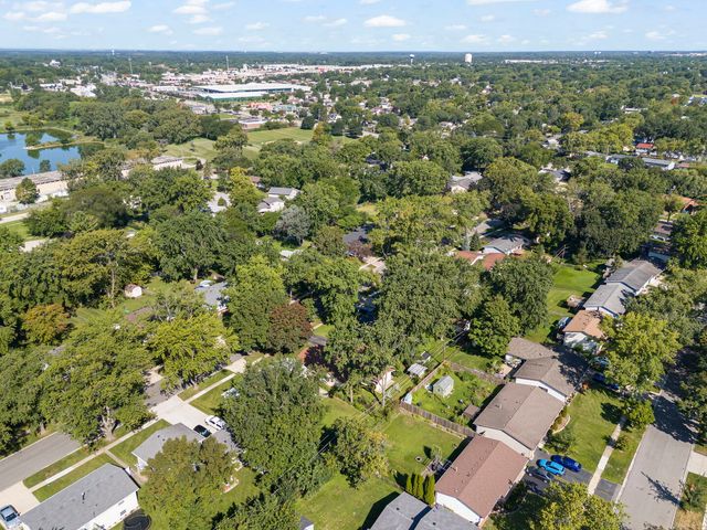 7101 Edgebrook Lane, Hanover Park, IL 60133