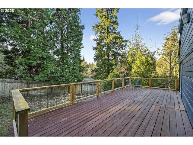 11811 Sw 34TH Ave, Portland, OR 97219