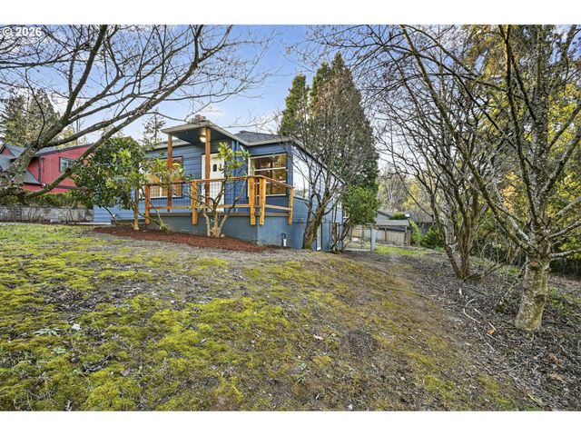 11811 Sw 34TH Ave, Portland, OR 97219