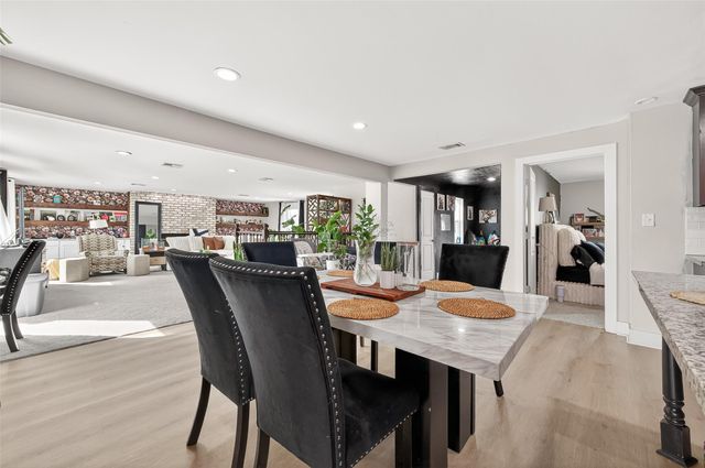 29927 County Road 25, Damon, TX 77430