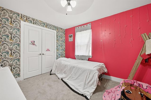 29927 County Road 25, Damon, TX 77430