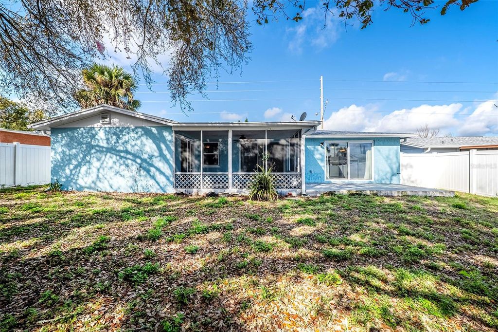 Image 33 of property listing at 9720 GRAY FOX LANE, Port Richey, FL 34668