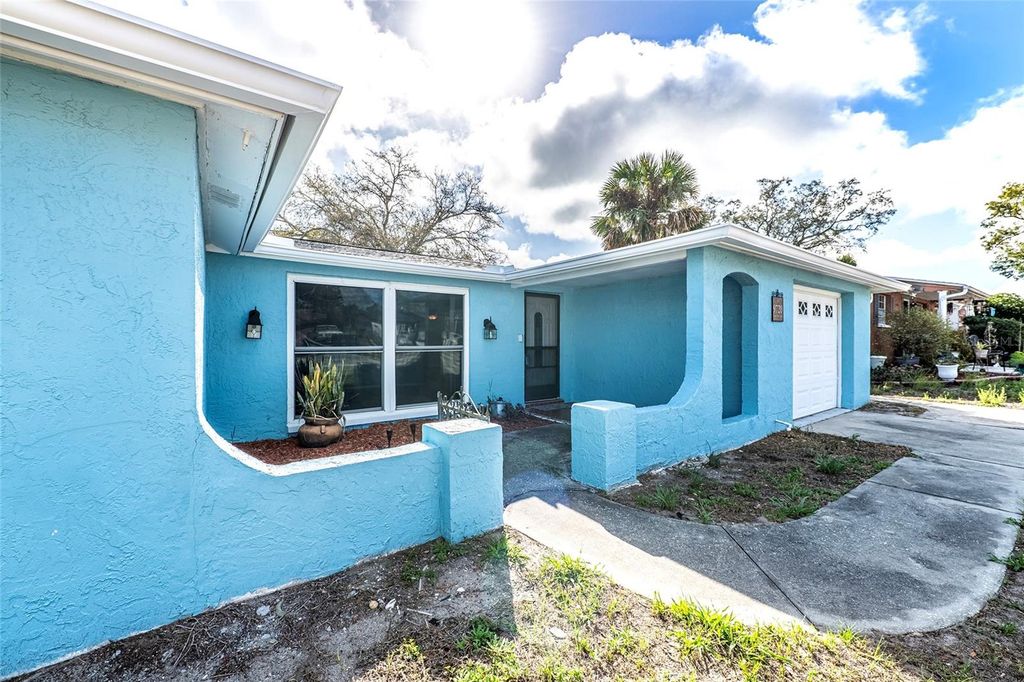 Image 35 of property listing at 9720 GRAY FOX LANE, Port Richey, FL 34668