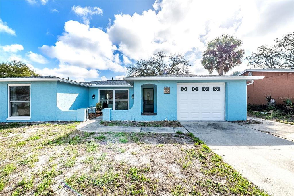 Image 37 of property listing at 9720 GRAY FOX LANE, Port Richey, FL 34668