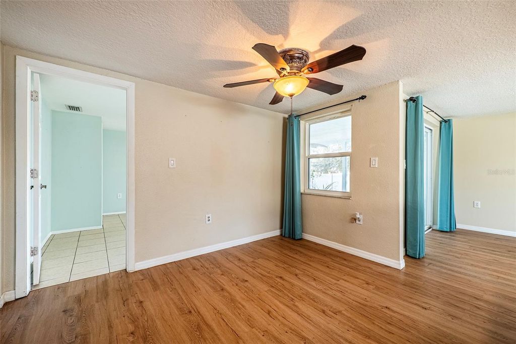 Image 7 of property listing at 9720 GRAY FOX LANE, Port Richey, FL 34668