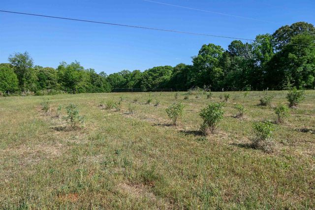 418 N. Green River Rd, Gaffney, SC 29341
