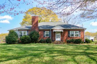 418 N. Green River Rd, Gaffney, SC 29341