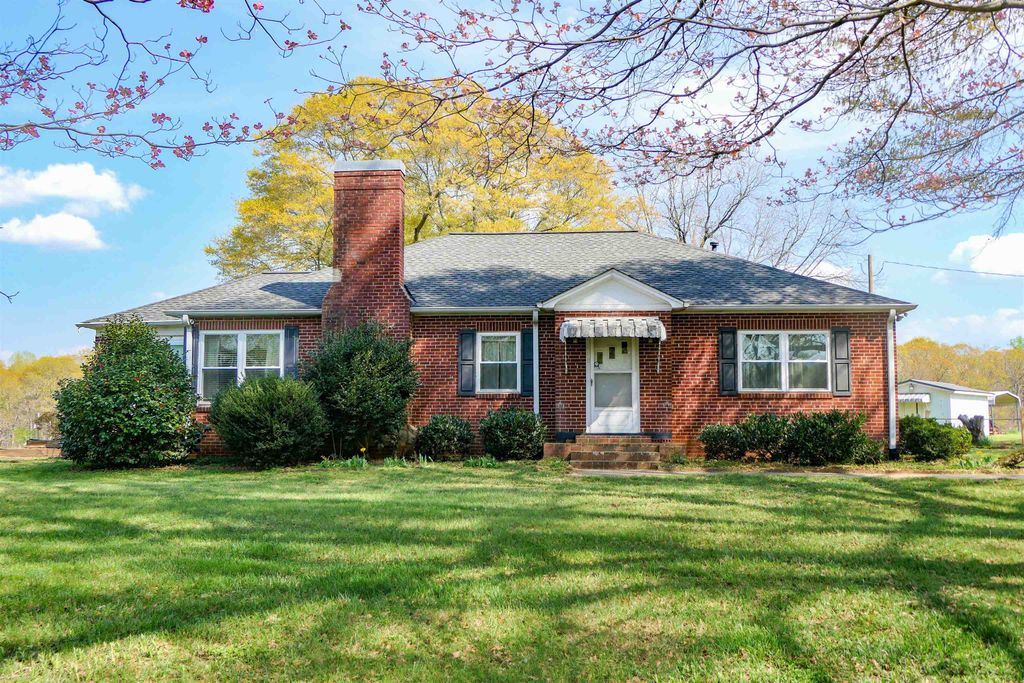 418 N. Green River Rd, Gaffney, SC 29341