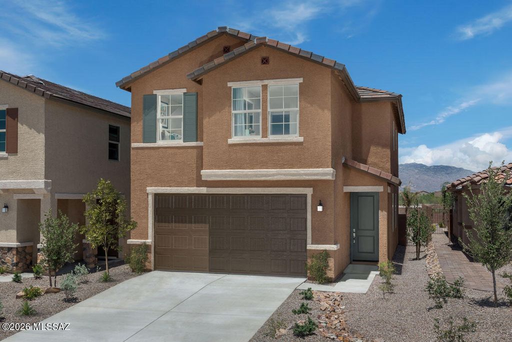 12087 E Chavez Drive, Vail, AZ 85641
