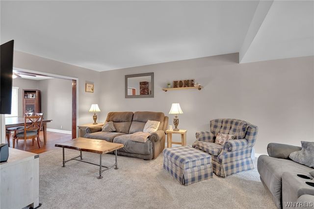 35 Tamarack Street, Buffalo, NY 14220