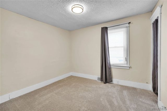 35 Tamarack Street, Buffalo, NY 14220