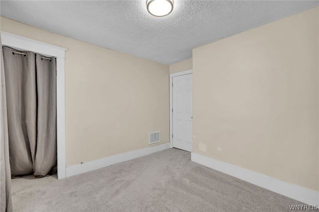35 Tamarack Street, Buffalo, NY 14220