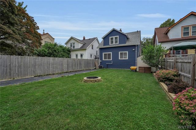 35 Tamarack Street, Buffalo, NY 14220
