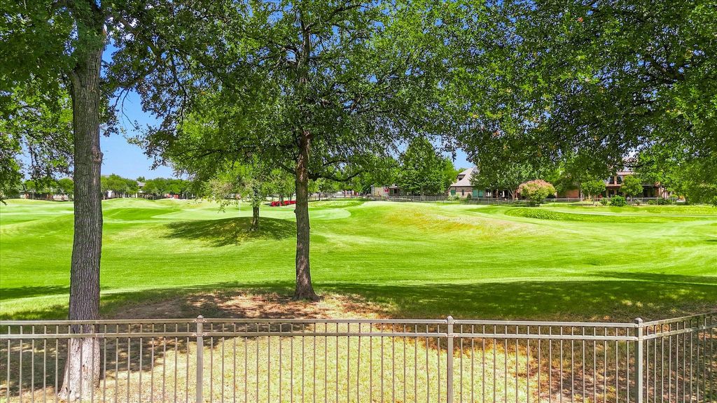 9355 Blanco Drive, Lantana, TX 76226 — photo 4