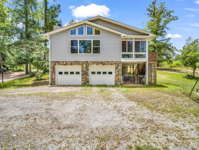 1943 Landrum Road, Columbus, NC 28722