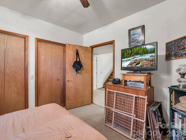 1943 Landrum Road, Columbus, NC 28722