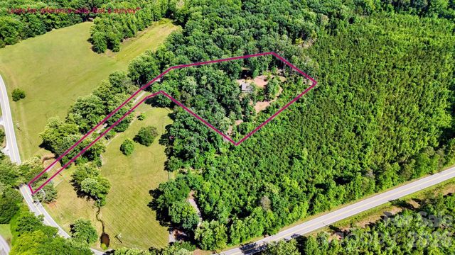 1943 Landrum Road, Columbus, NC 28722