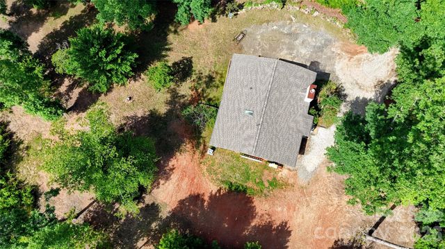 1943 Landrum Road, Columbus, NC 28722