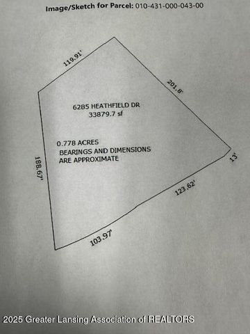 6285 Heathfield Drive, East Lansing, MI 48823