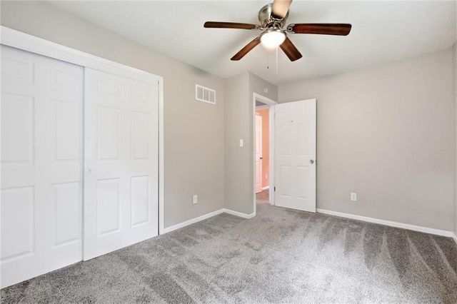 15 Brooks Court, Liberty, MO 64068