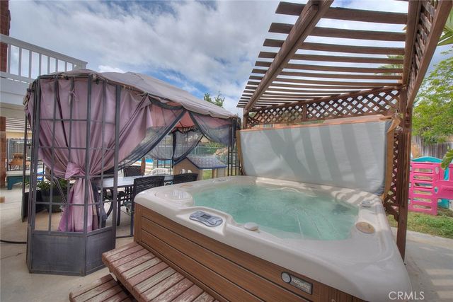29073 Forest View St, Lake Elsinore, CA 92530