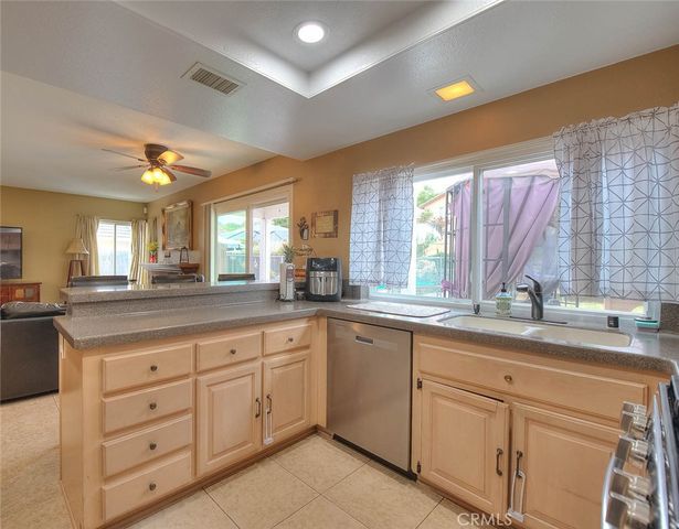 29073 Forest View St, Lake Elsinore, CA 92530