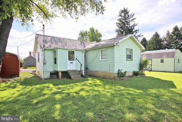77 S ZINNS MILL RD, Quentin, PA 17083