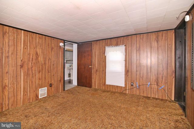 77 S ZINNS MILL RD, Quentin, PA 17083