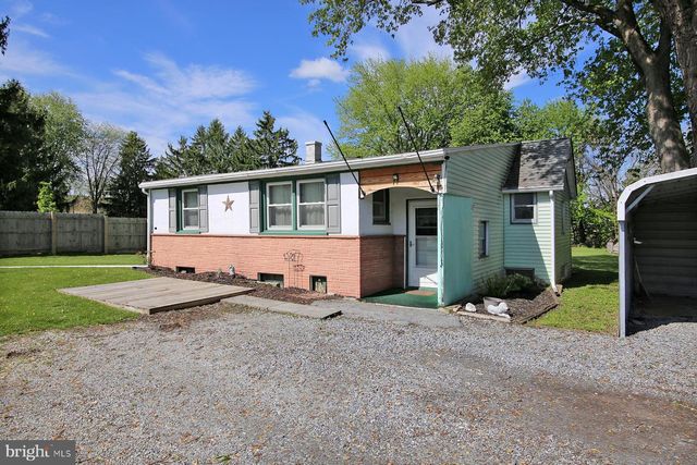 77 S ZINNS MILL RD, Quentin, PA 17083